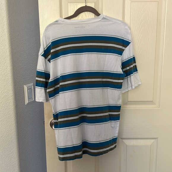 Men’s striped T Shirt (large) - Picture 2 of 3